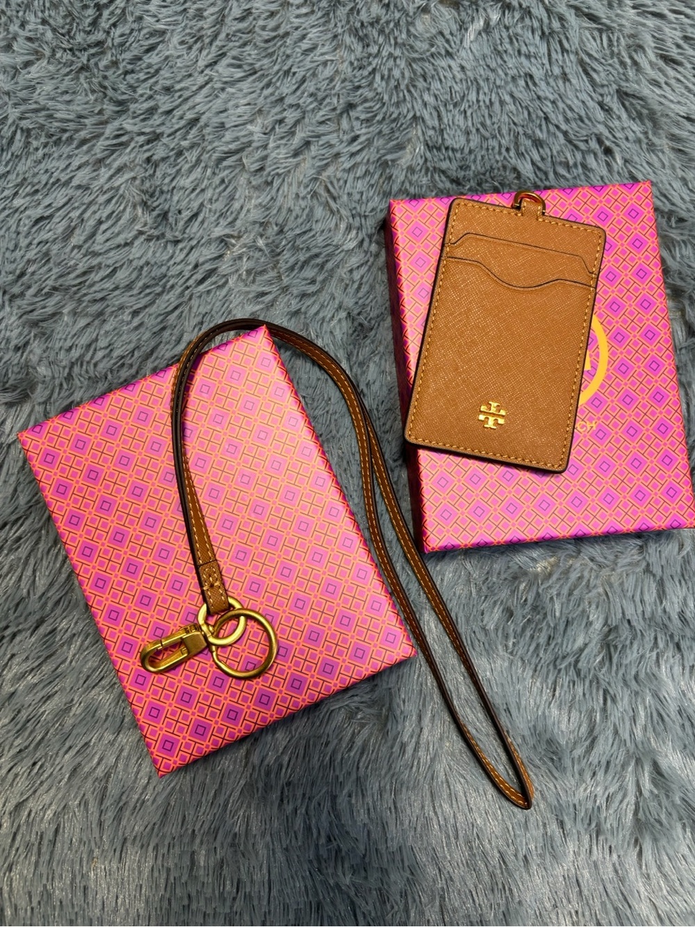 Tory Burch Brown Saffiano Leather Cardholder Lanyard Set